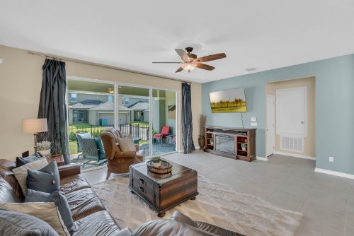 8741-ribault-avenue--orlando--fl-32832----19.jpg