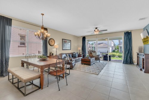 8741-ribault-avenue--orlando--fl-32832----20.jpg