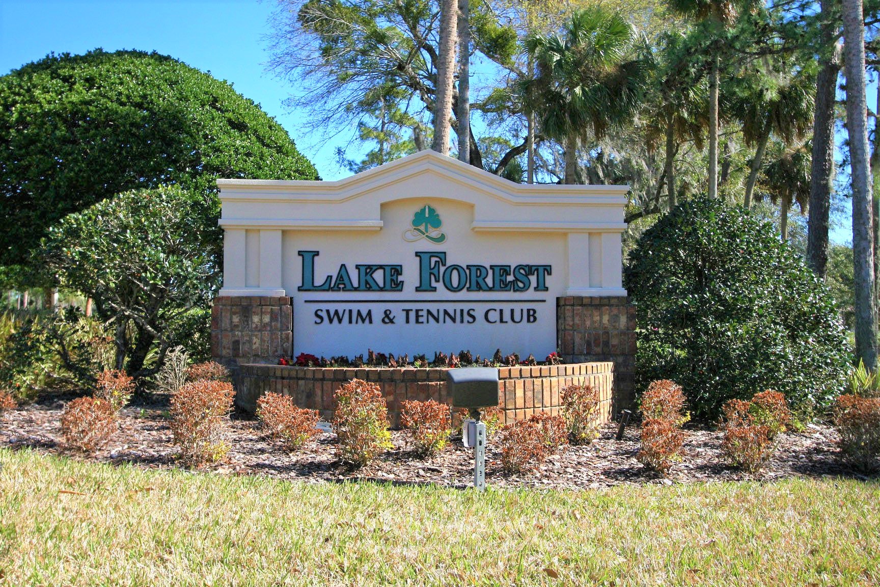 lake-forest-community-mls-hid518673-roomlakeforest.jpg