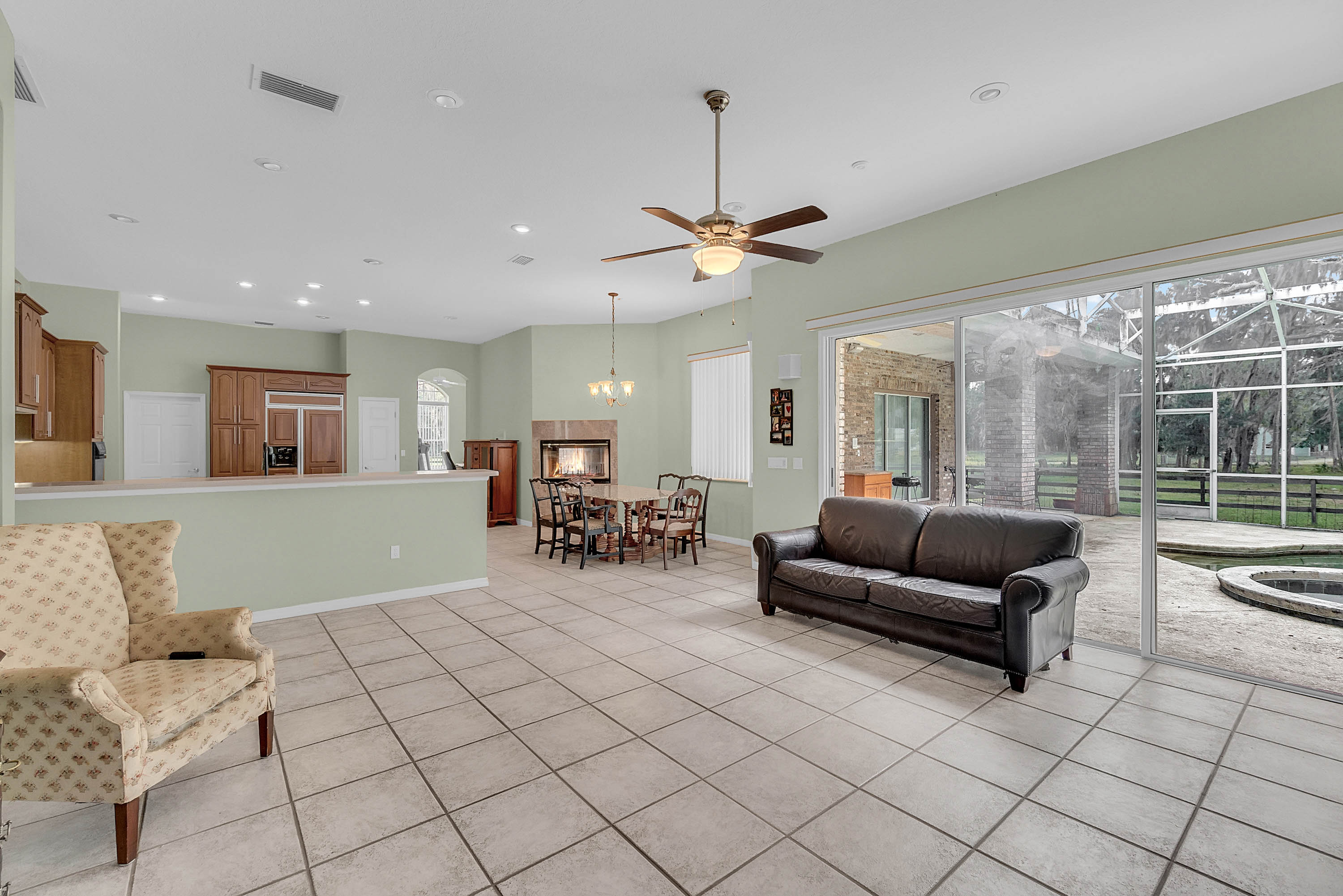 1050-enterprise-osteen-road--deltona--fl-32725----31.jpg