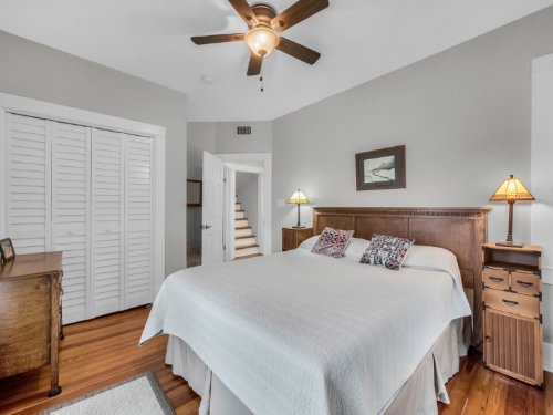 137-west-university-avenue--deland--fl-32720----12.jpg