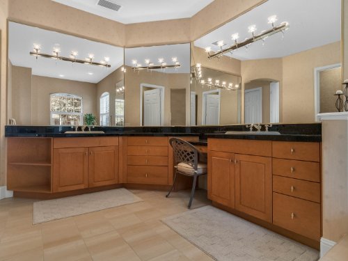 8707-southern-breeze-drive--orlando--fl-32836---13-.jpg