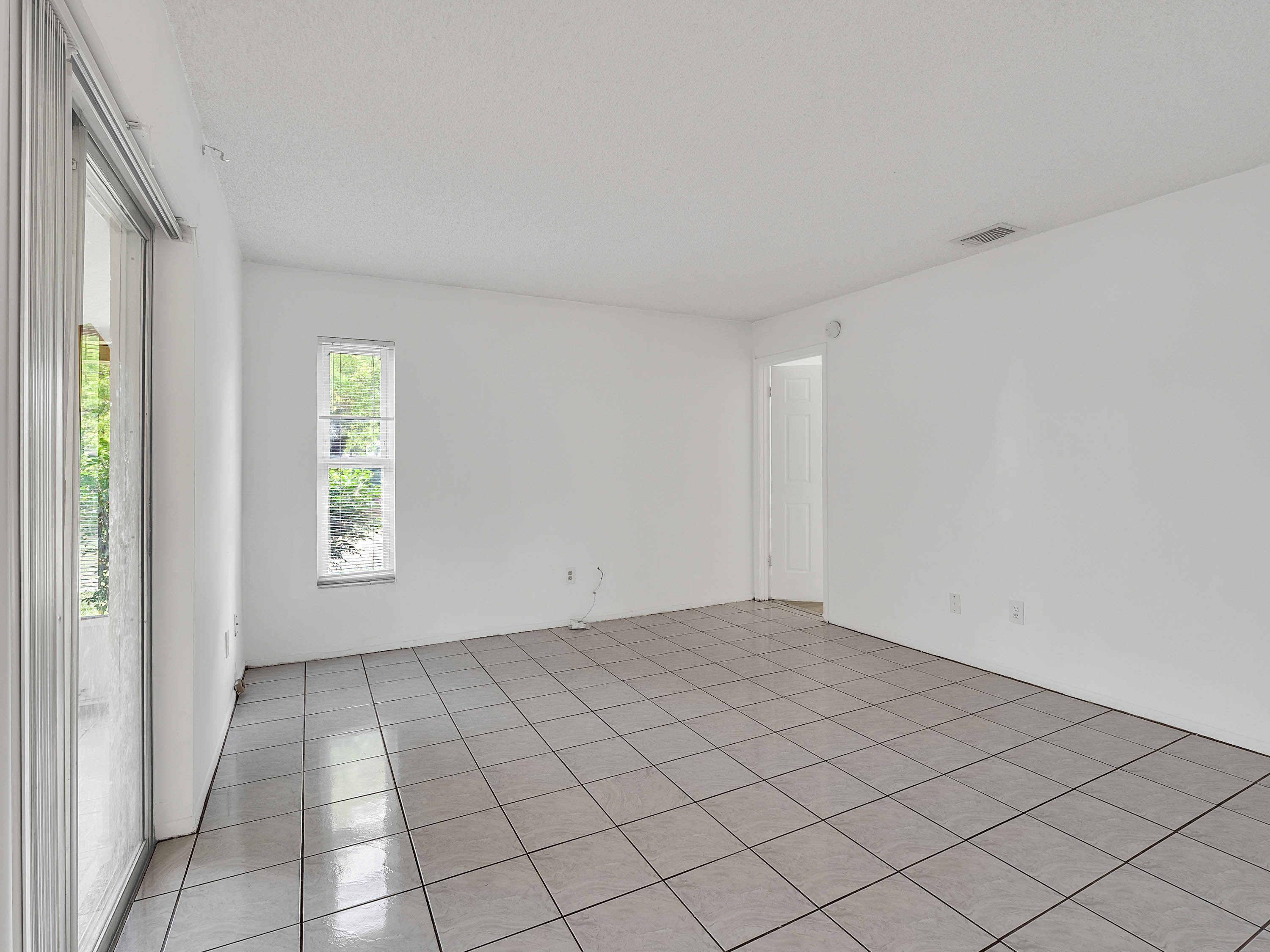 12701-ohio-woods-lane--orlando--fl-32824----24.jpg
