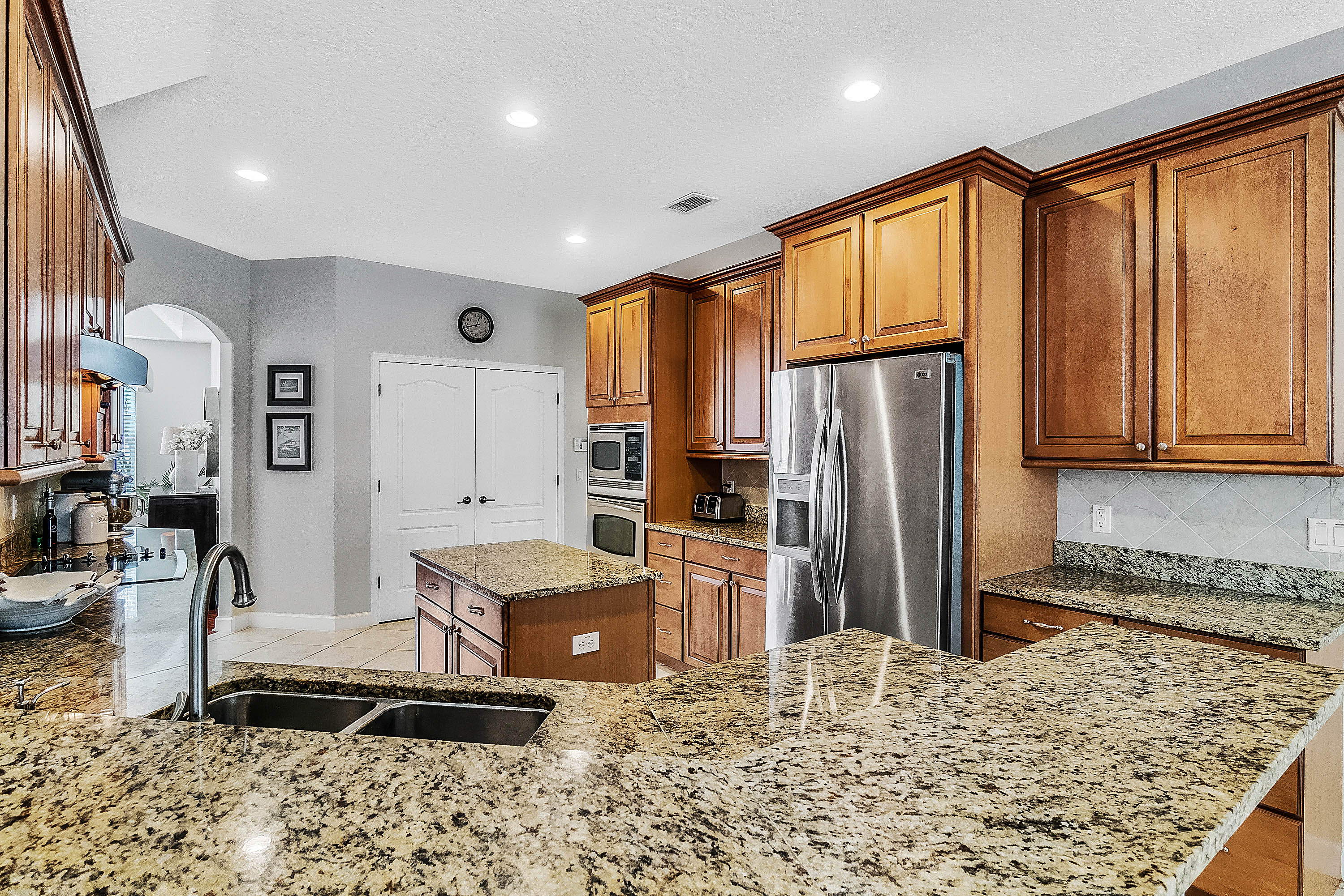 910-nola-drive--ocoee--fl-34761----34.jpg