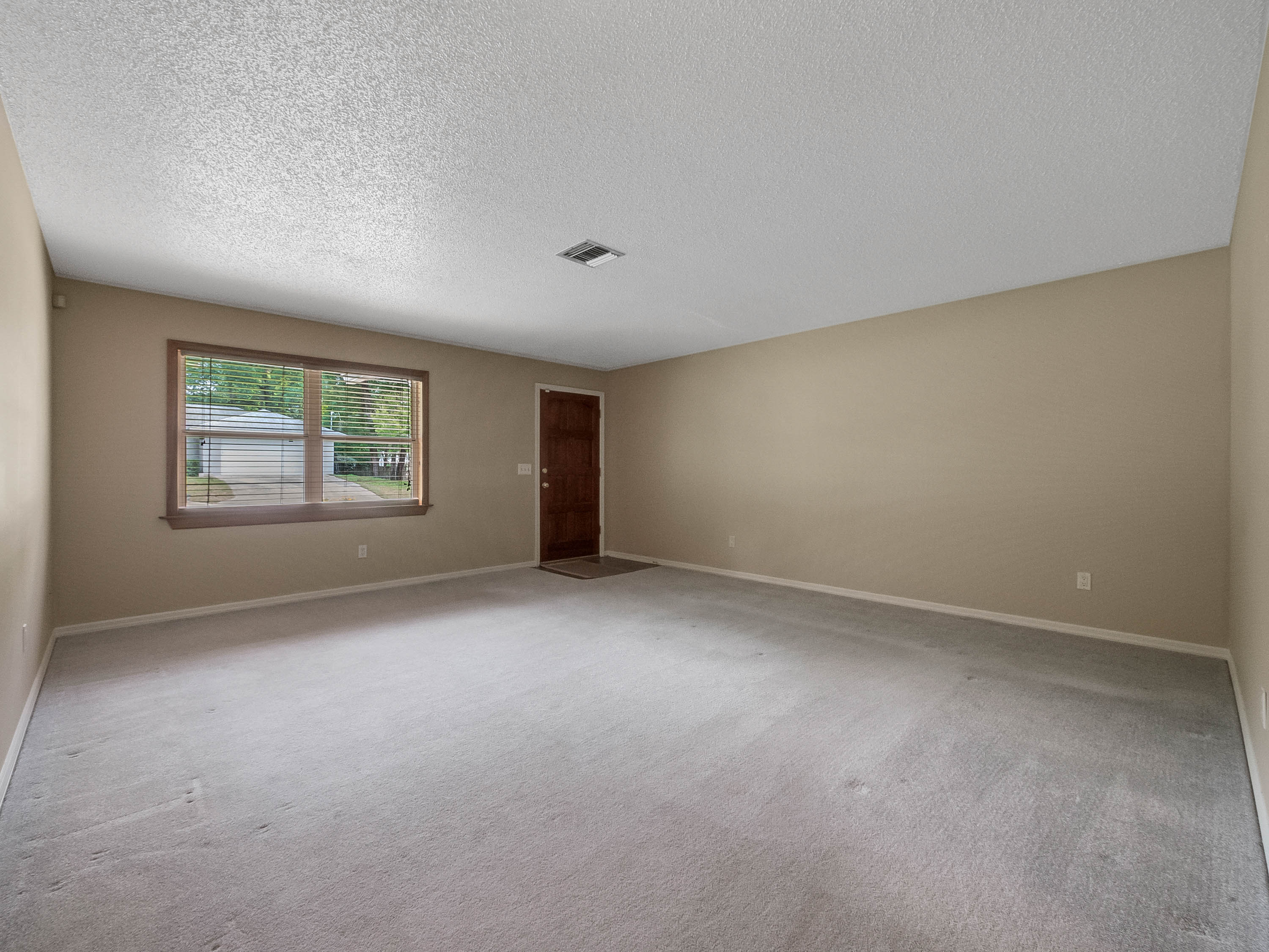 1560-salvadore-street--deland--fl-32720---11.jpg