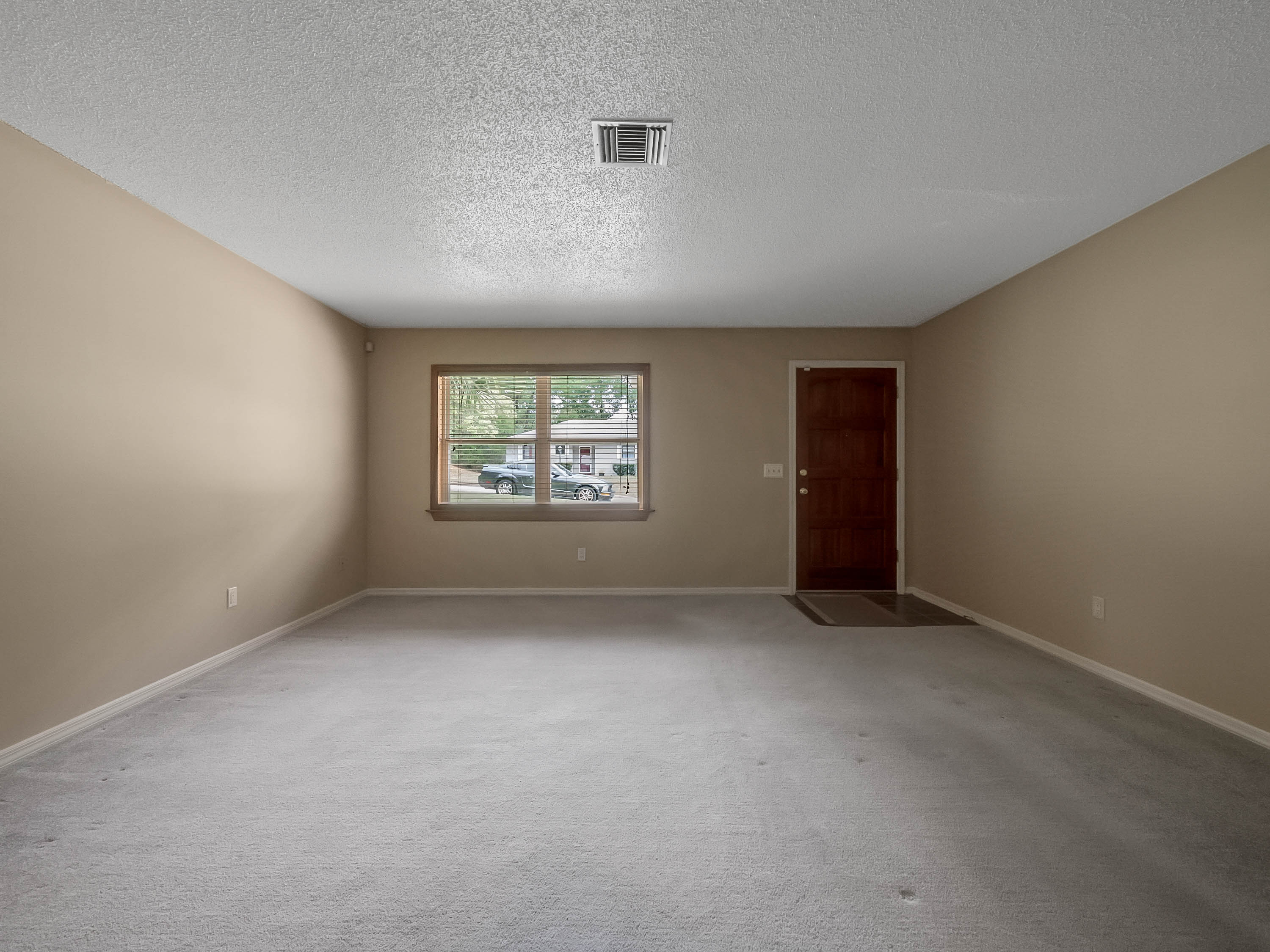 1560-salvadore-street--deland--fl-32720---12.jpg