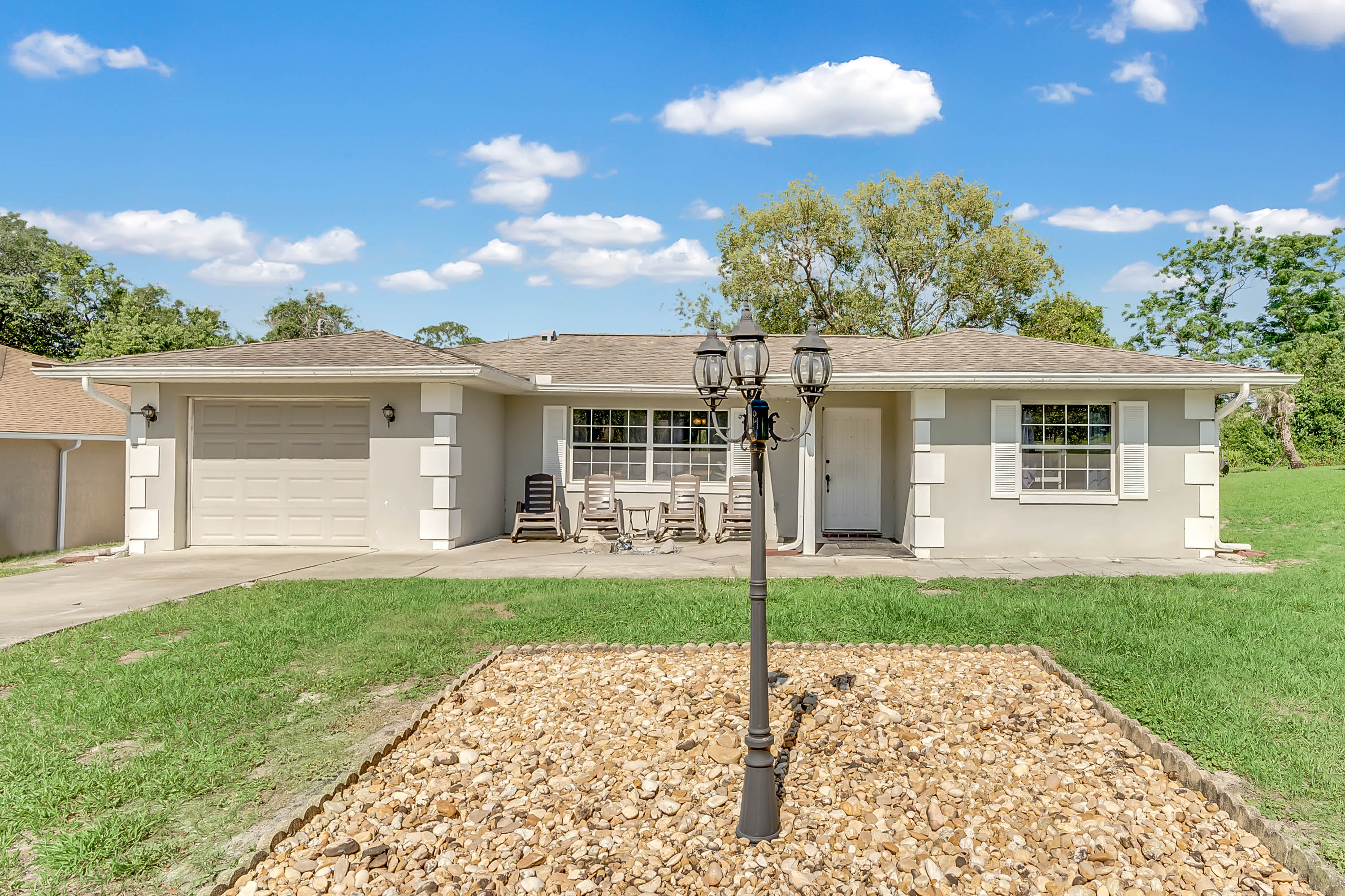 816-west-ludlum-drive--deltona--fl-32725---02-edit.jpg