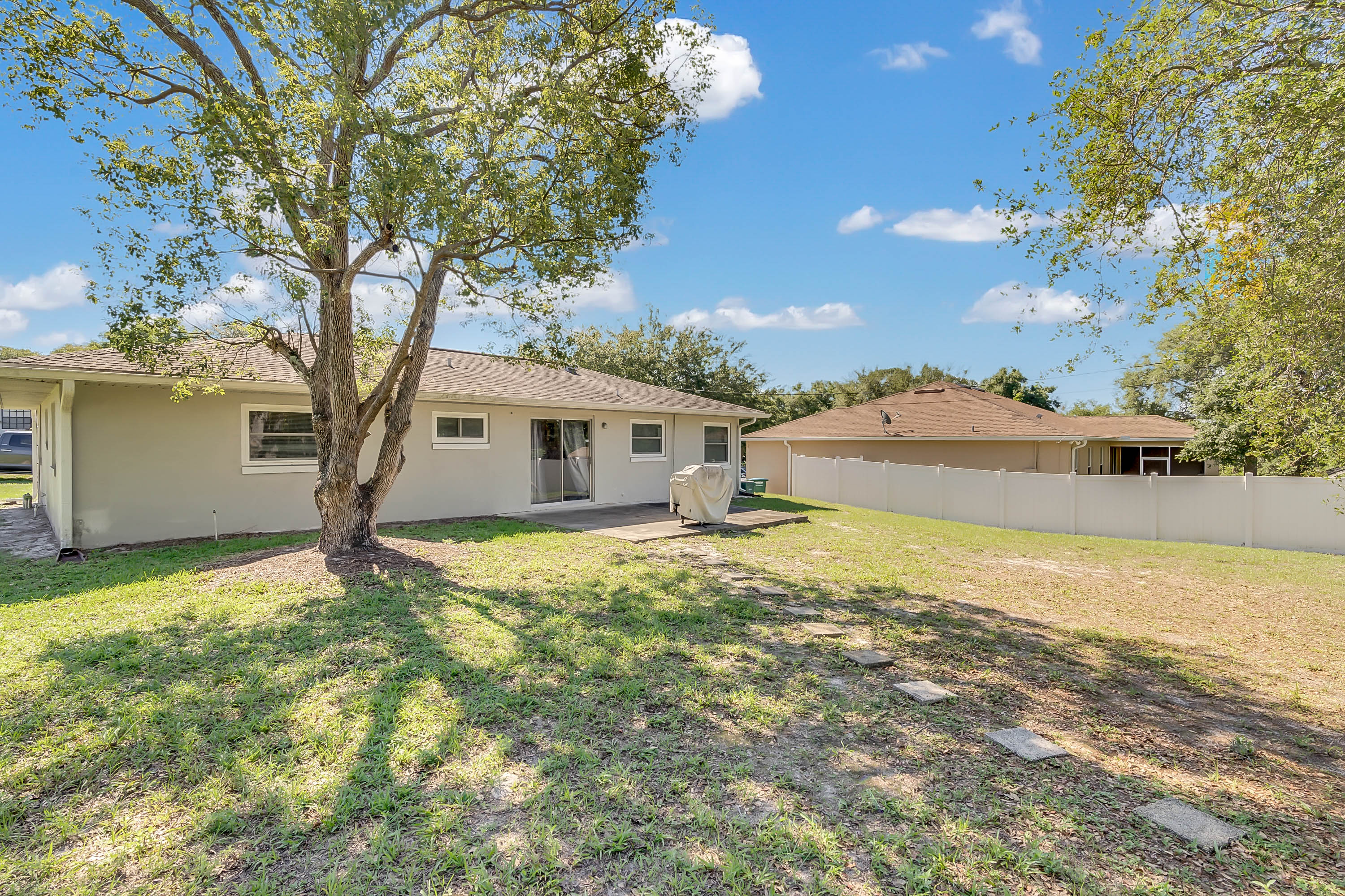 816-west-ludlum-drive--deltona--fl-32725---20.jpg