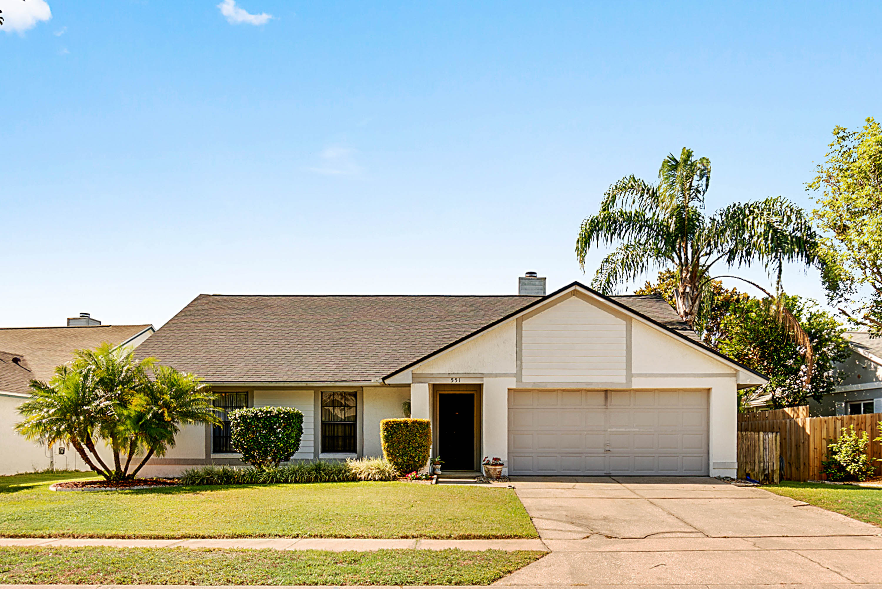 551-west-springtree-way--lake-mary--fl-32746---01.jpg