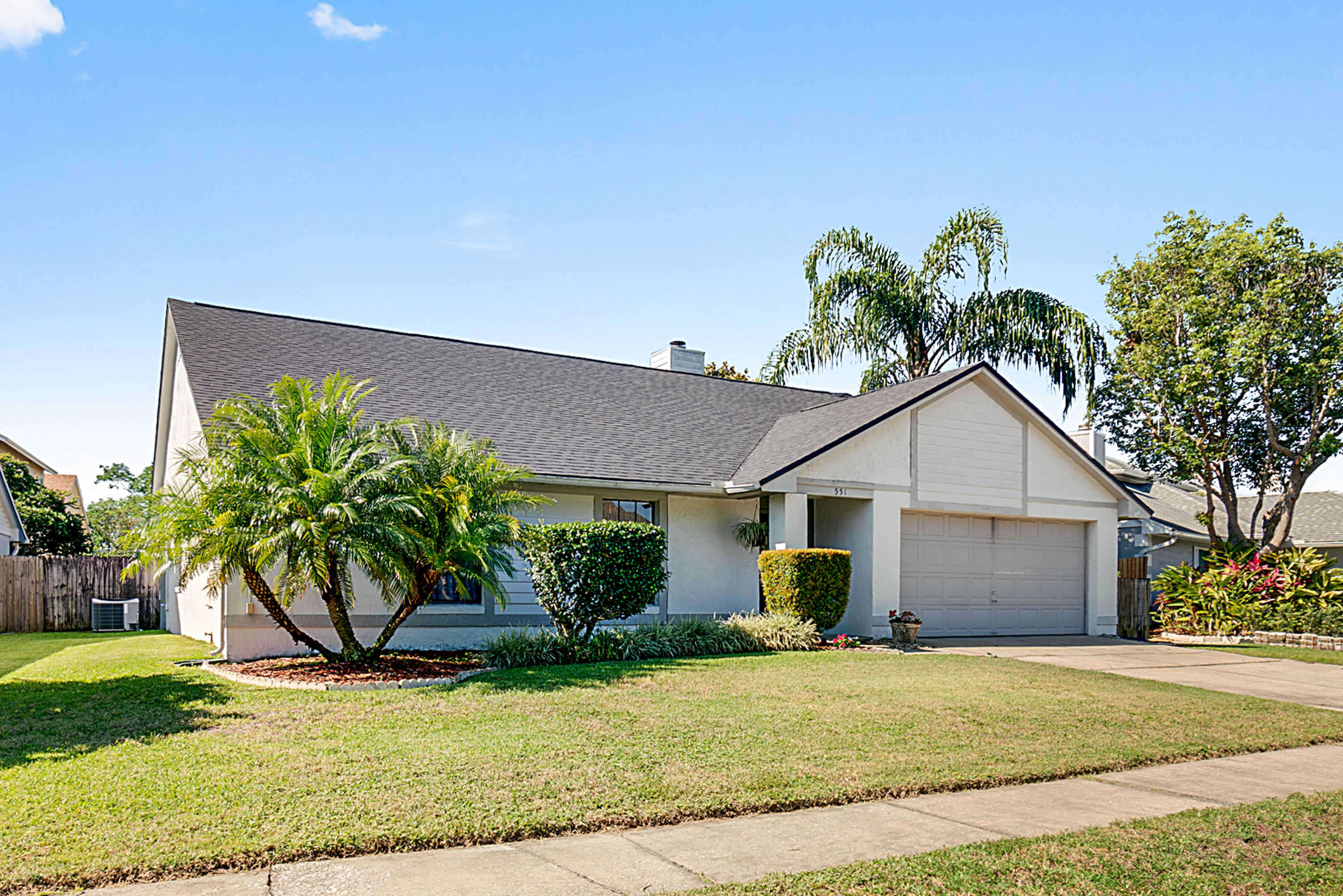 551-west-springtree-way--lake-mary--fl-32746---02.jpg