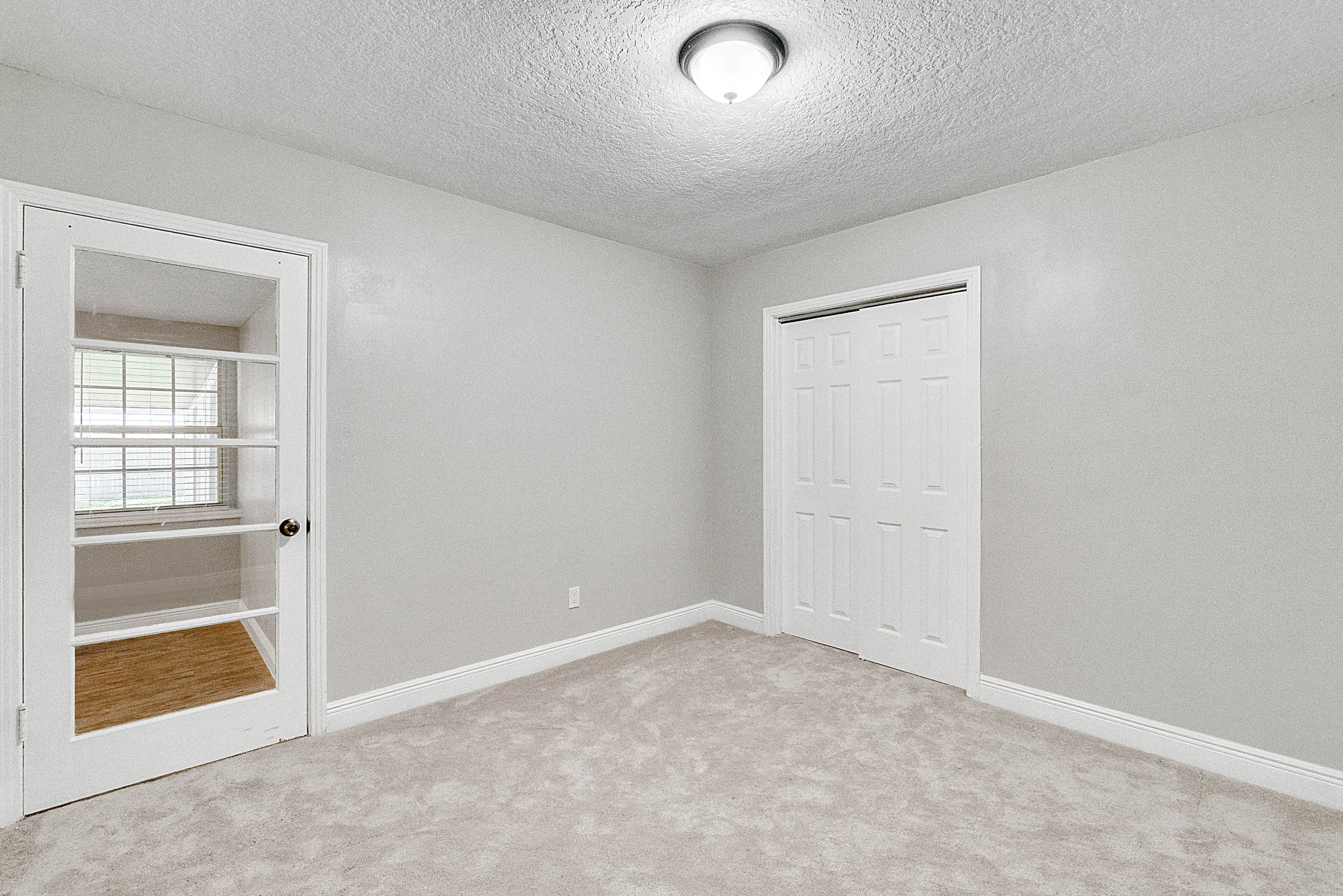 2214-hargill-drive--orlando--fl-32806---12.jpg