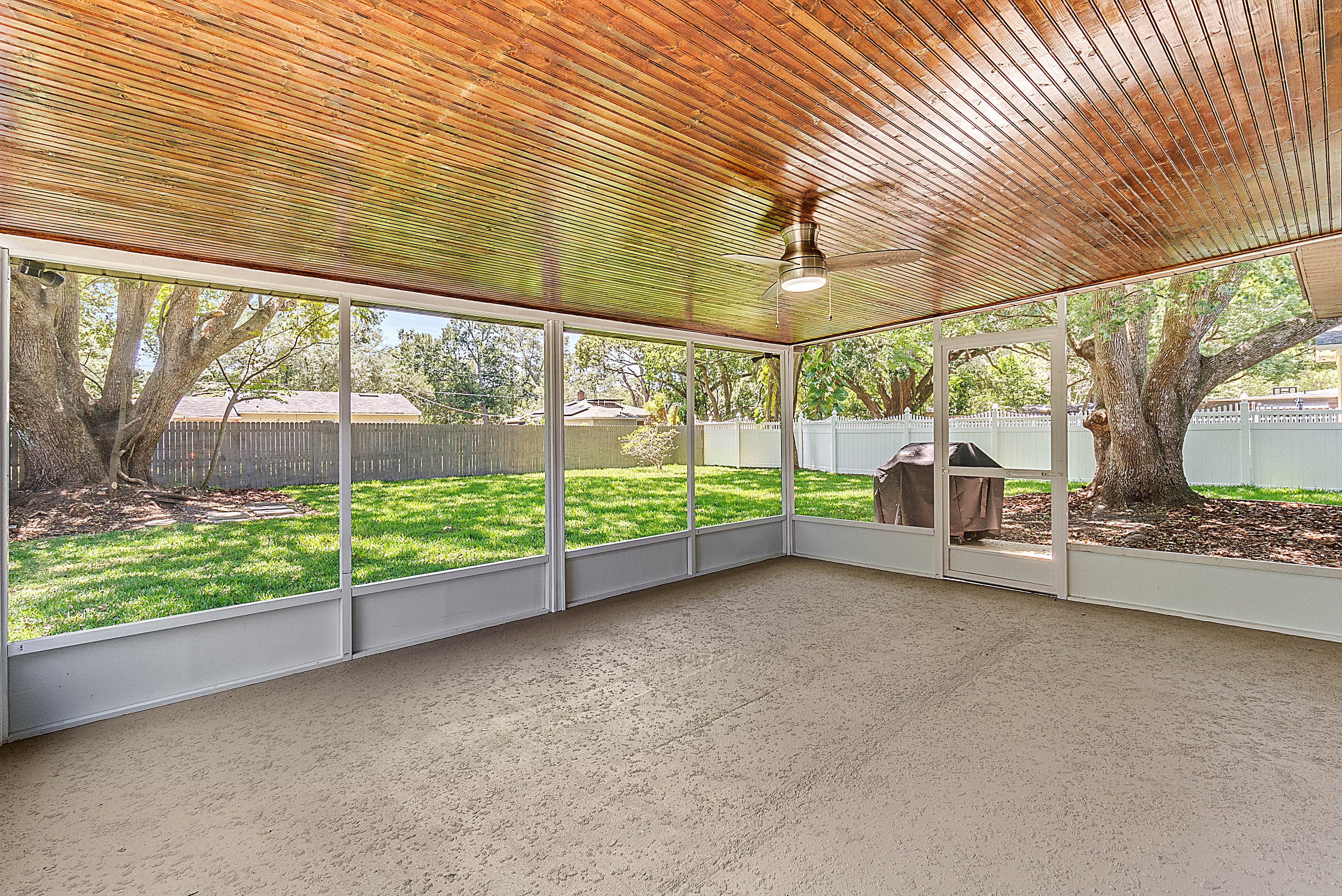 2214-hargill-drive--orlando--fl-32806---31.jpg