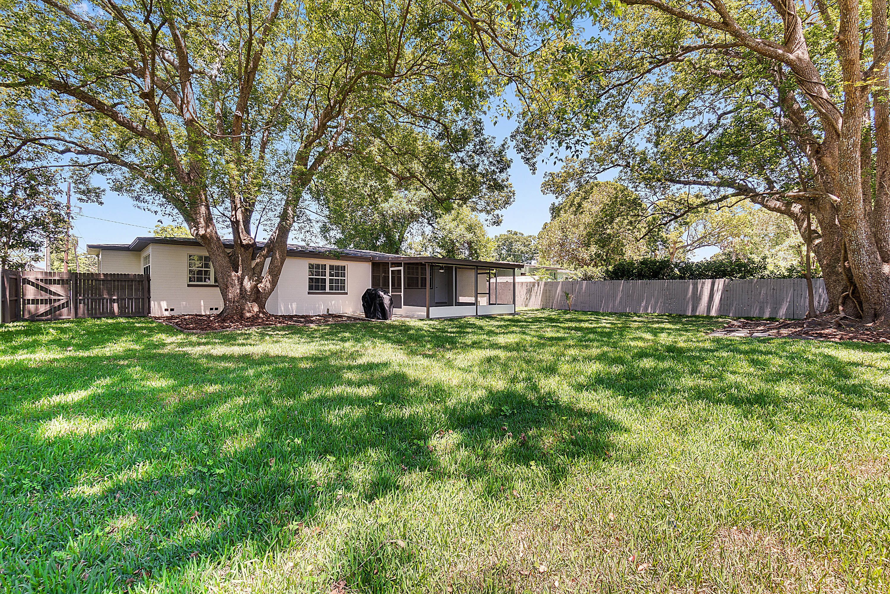 2214-hargill-drive--orlando--fl-32806---33.jpg