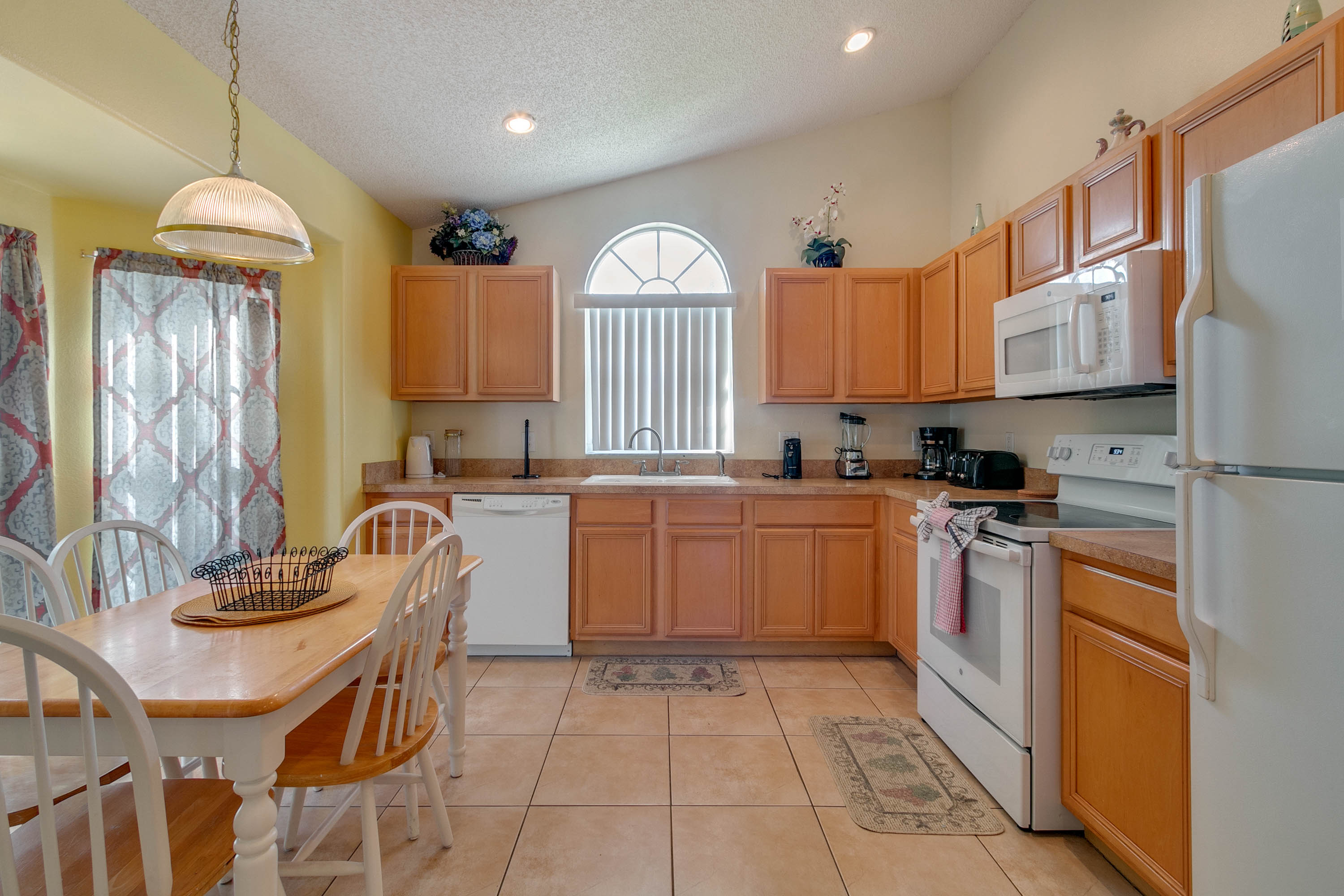 2663-autumn-creek-circle--kissimmee--fl-34747---16.jpg