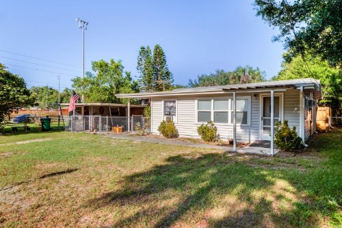 320-south-rhodes-street--mount-dora--fl-32757---02.jpg