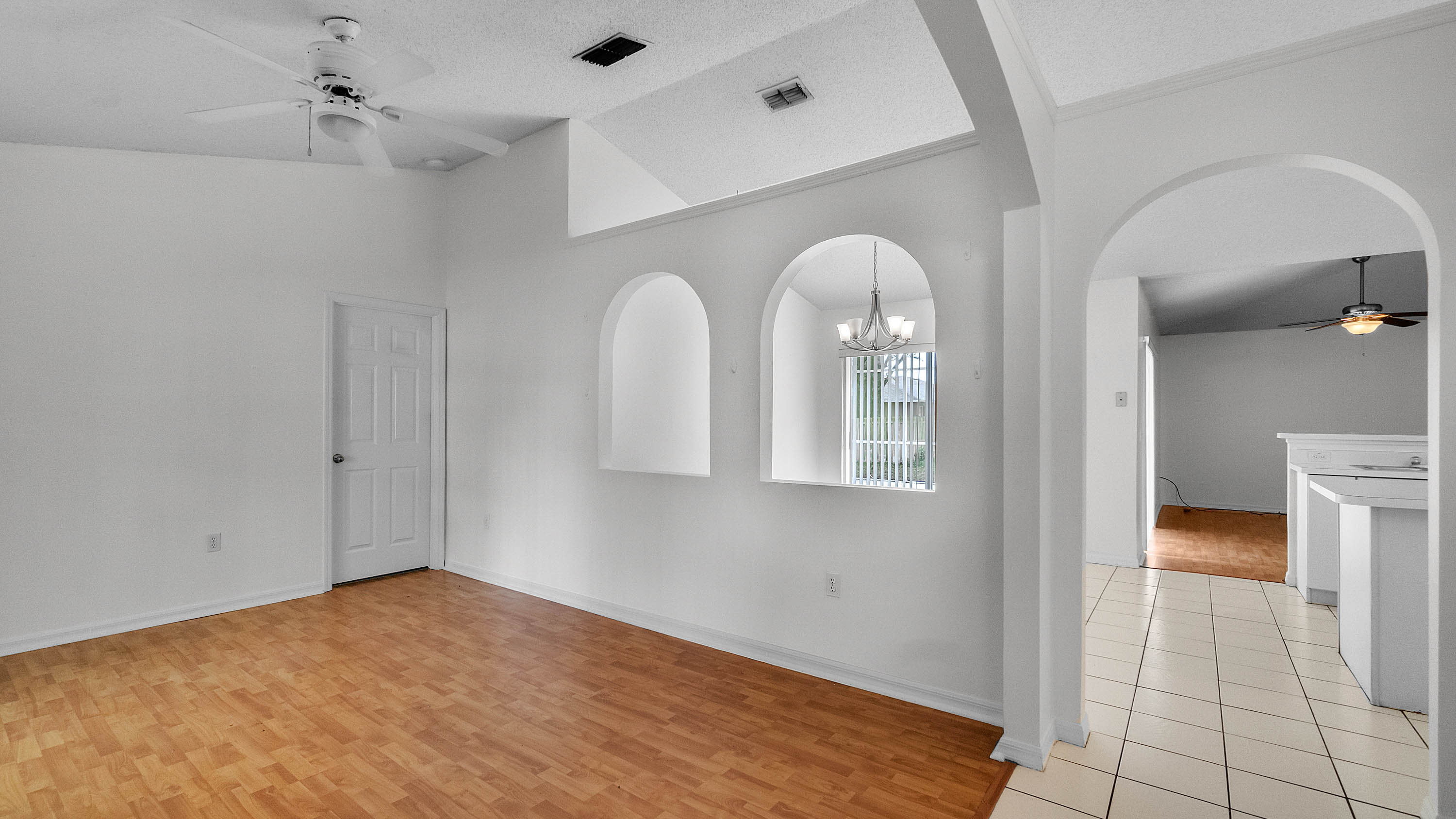 1014-pantheon-drive--kissimmee--fl-34759---14.jpg