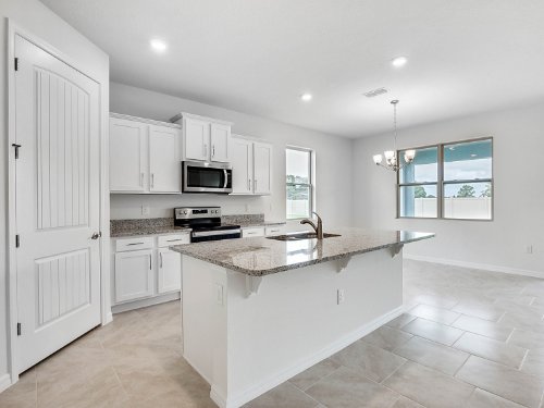 avon-by-freedom-homes---sanford---fl-32771---26.jpg