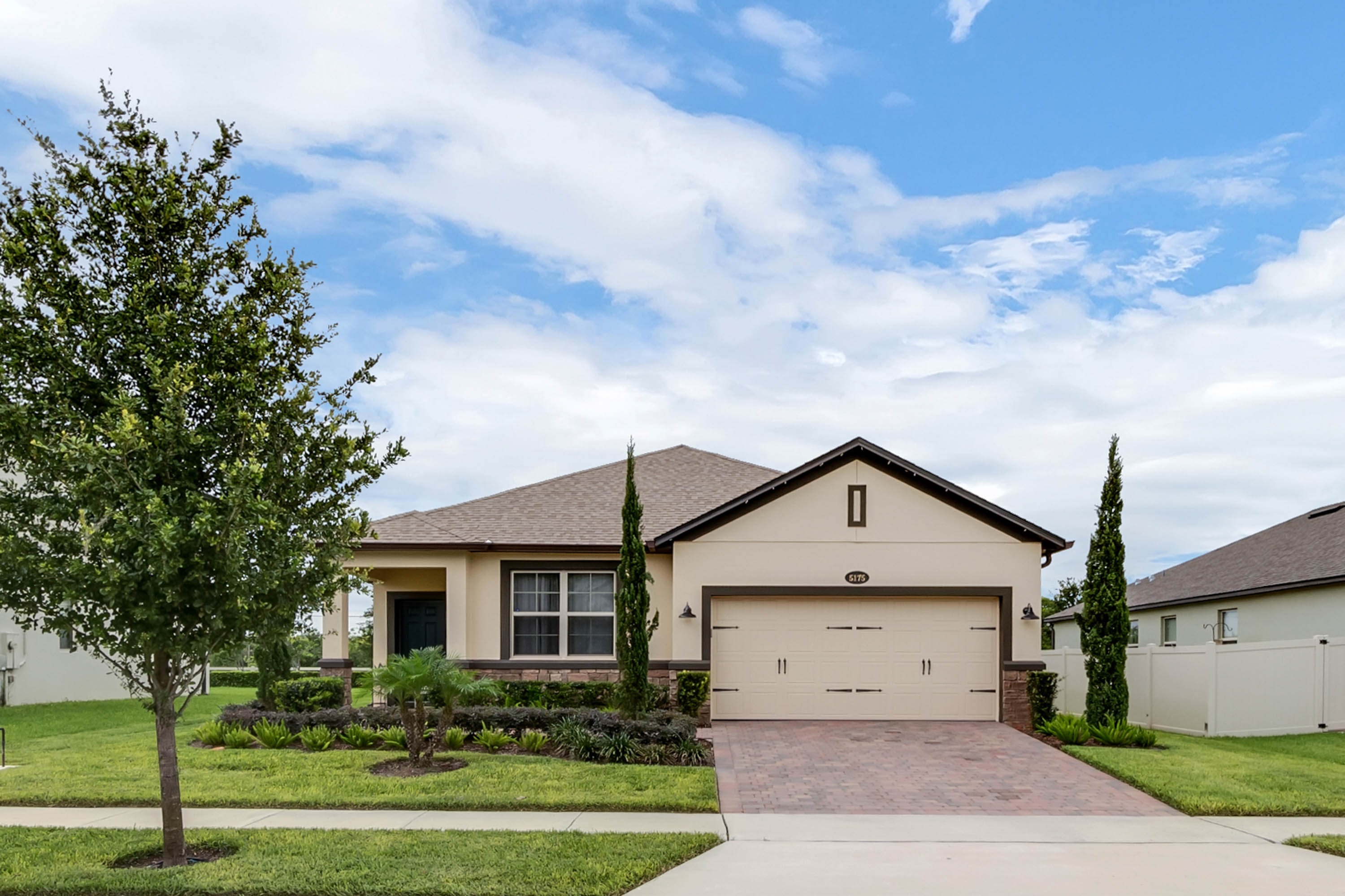 5175-appenine-loop-east--st-cloud--fl-34771---01-edit.jpg