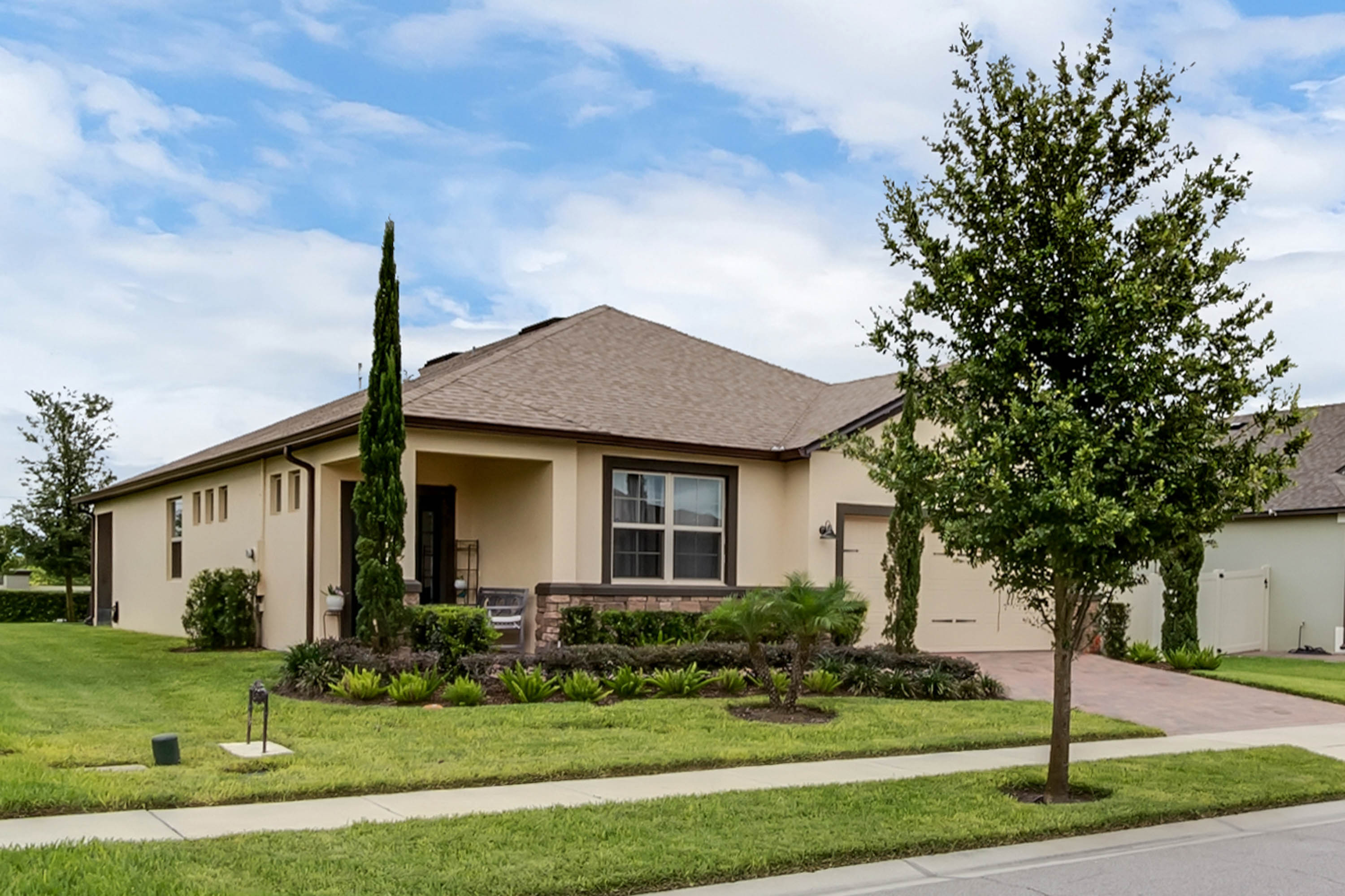 5175-appenine-loop-east--st-cloud--fl-34771---02-edit.jpg