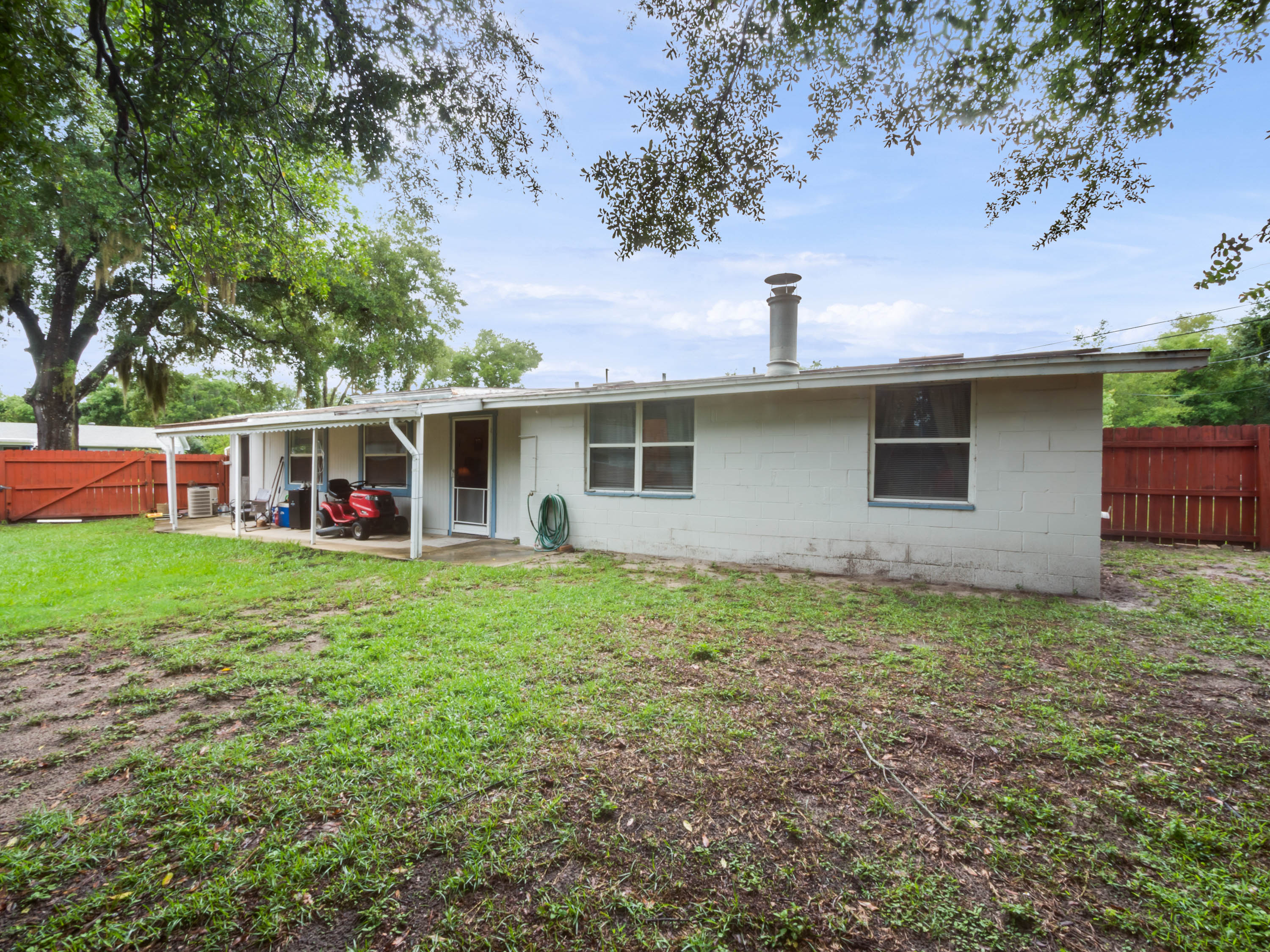 721-north-stone-street--deland--fl-32720---22.jpg