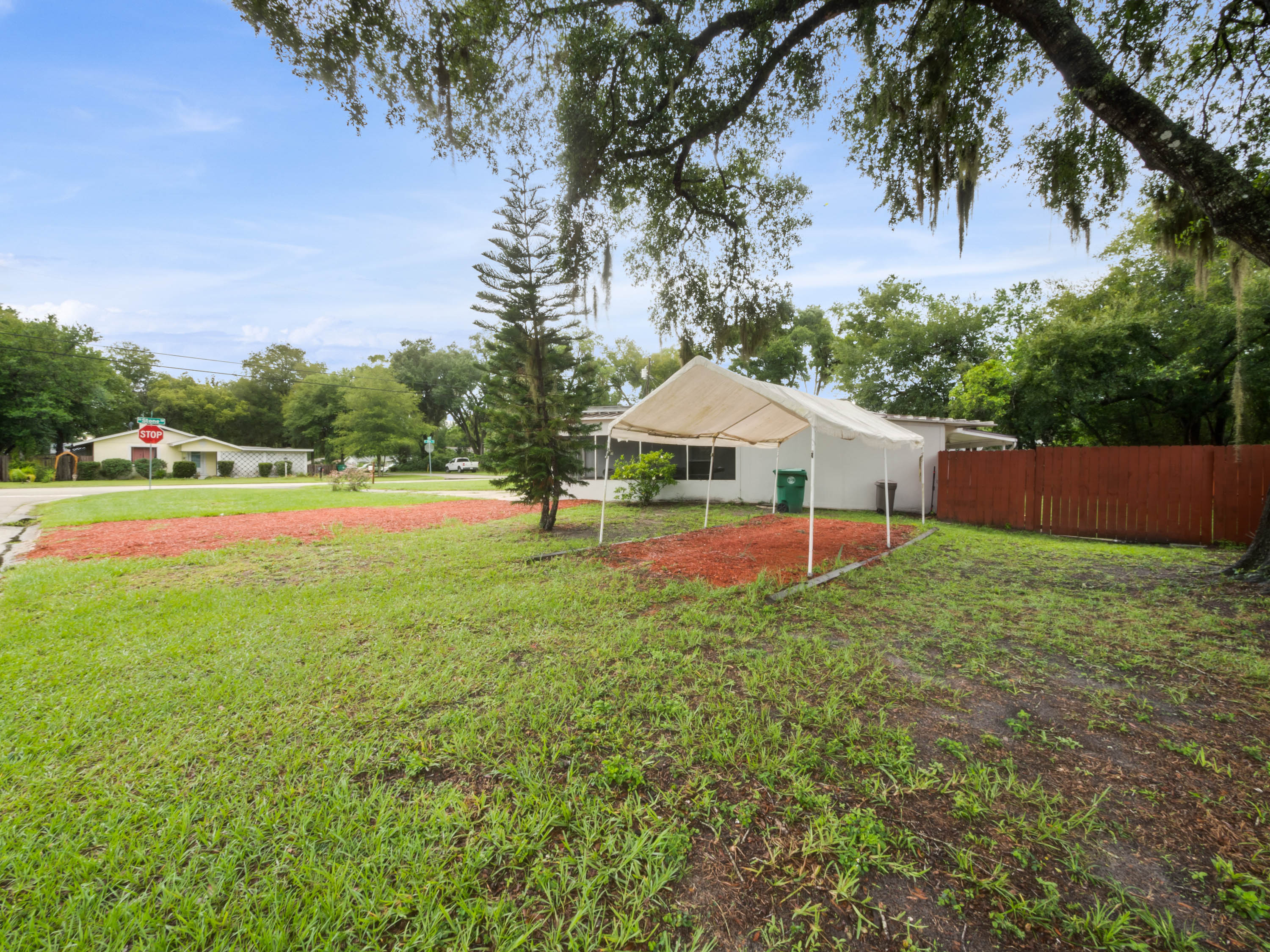 721-north-stone-street--deland--fl-32720---27.jpg