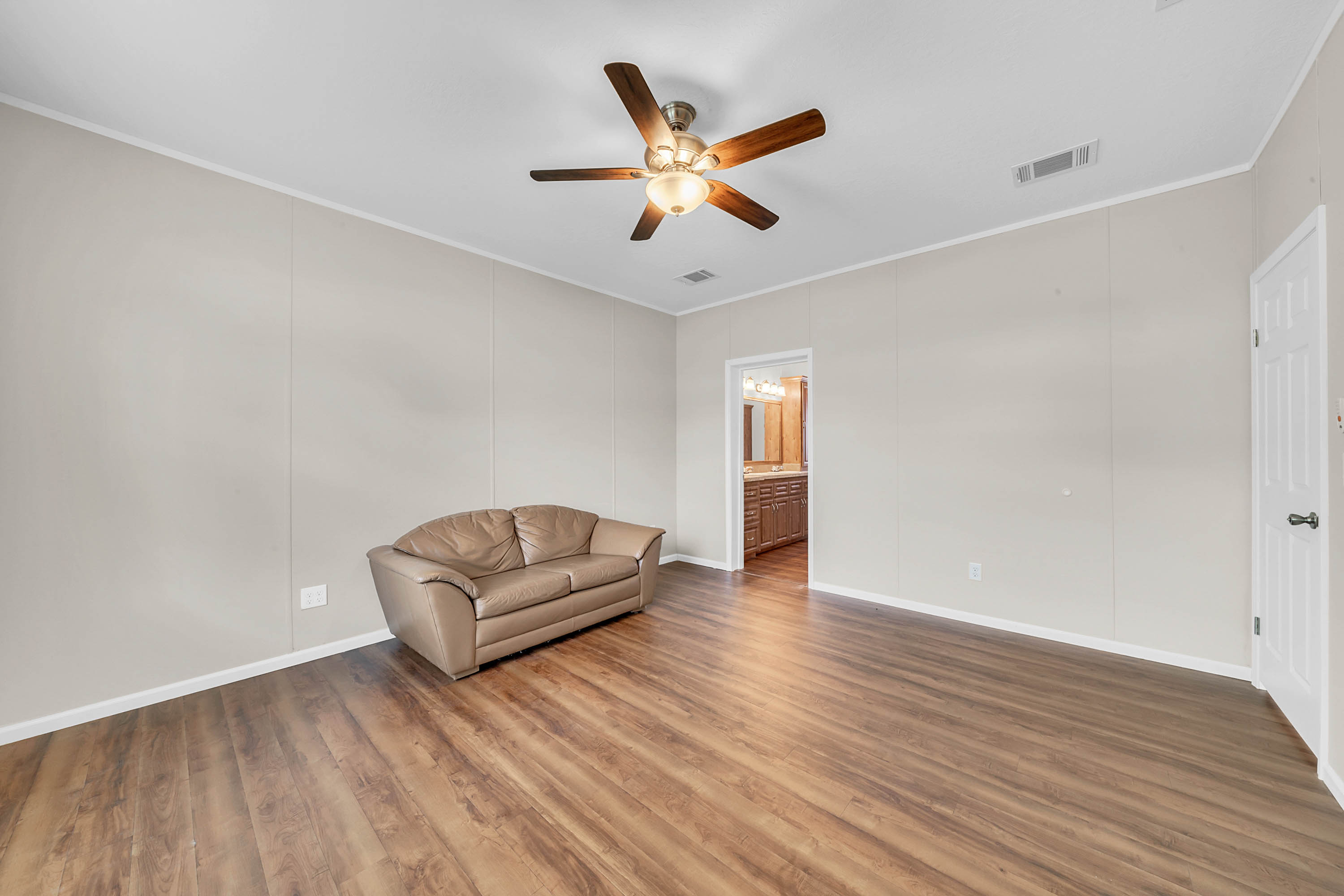 1418-northeast-old-mill-drive--deltona--fl-32725---03.jpg