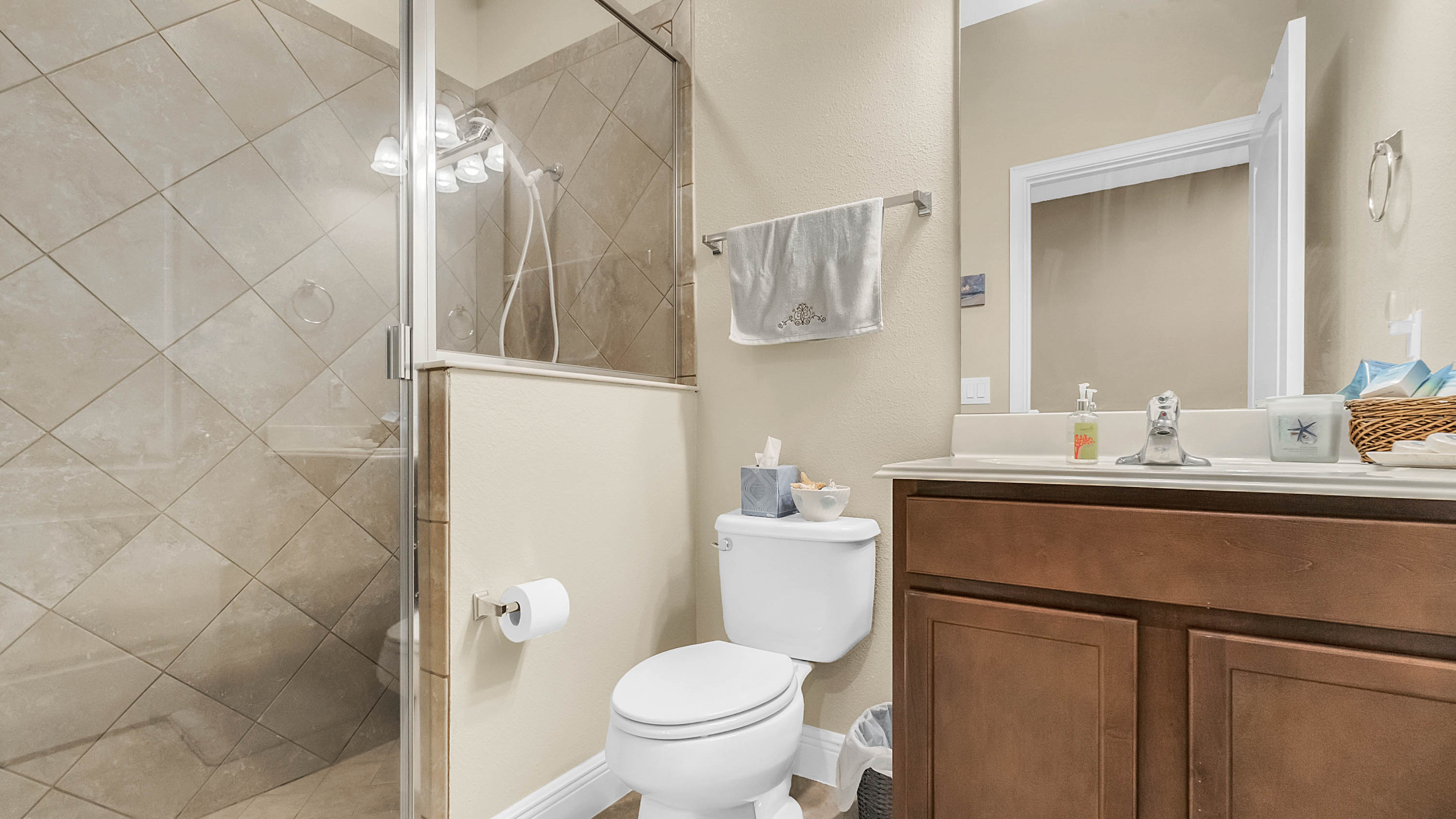 817-lobelia-drive--lake-mary--fl-32746---03.jpg
