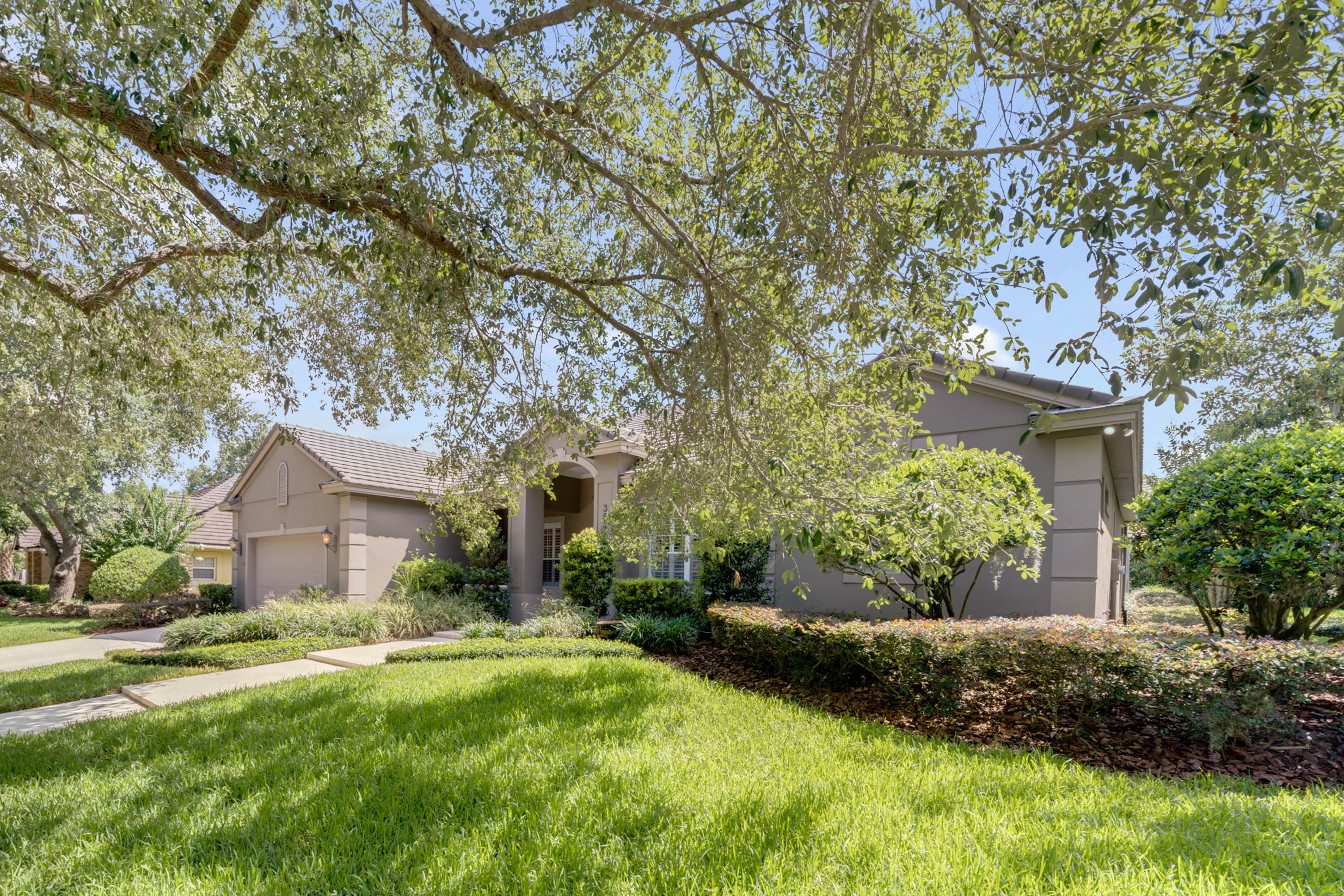 384-gilston-court--lake-mary--fl-32746---02.jpg