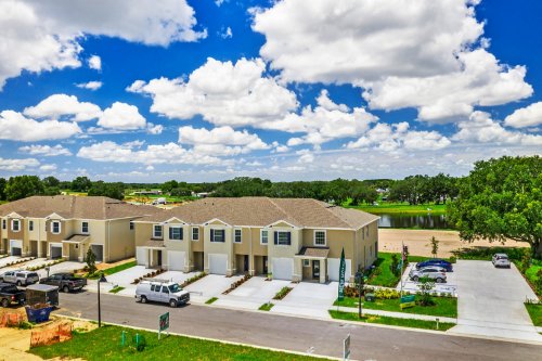 vale-by-express-homes--davenport---fl-33837---34.jpg