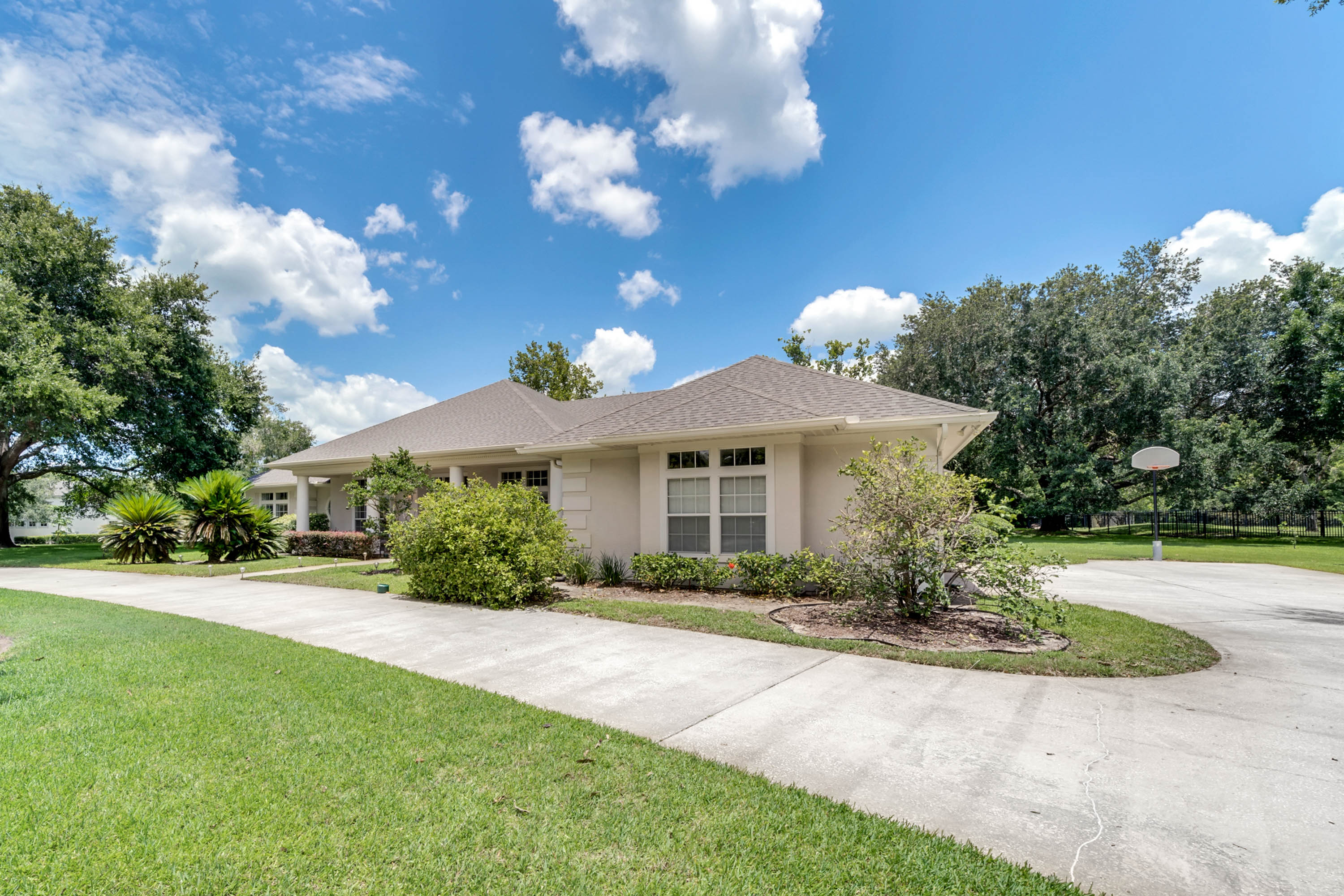 1726-iverness-court--longwood--fl-32779---02.jpg