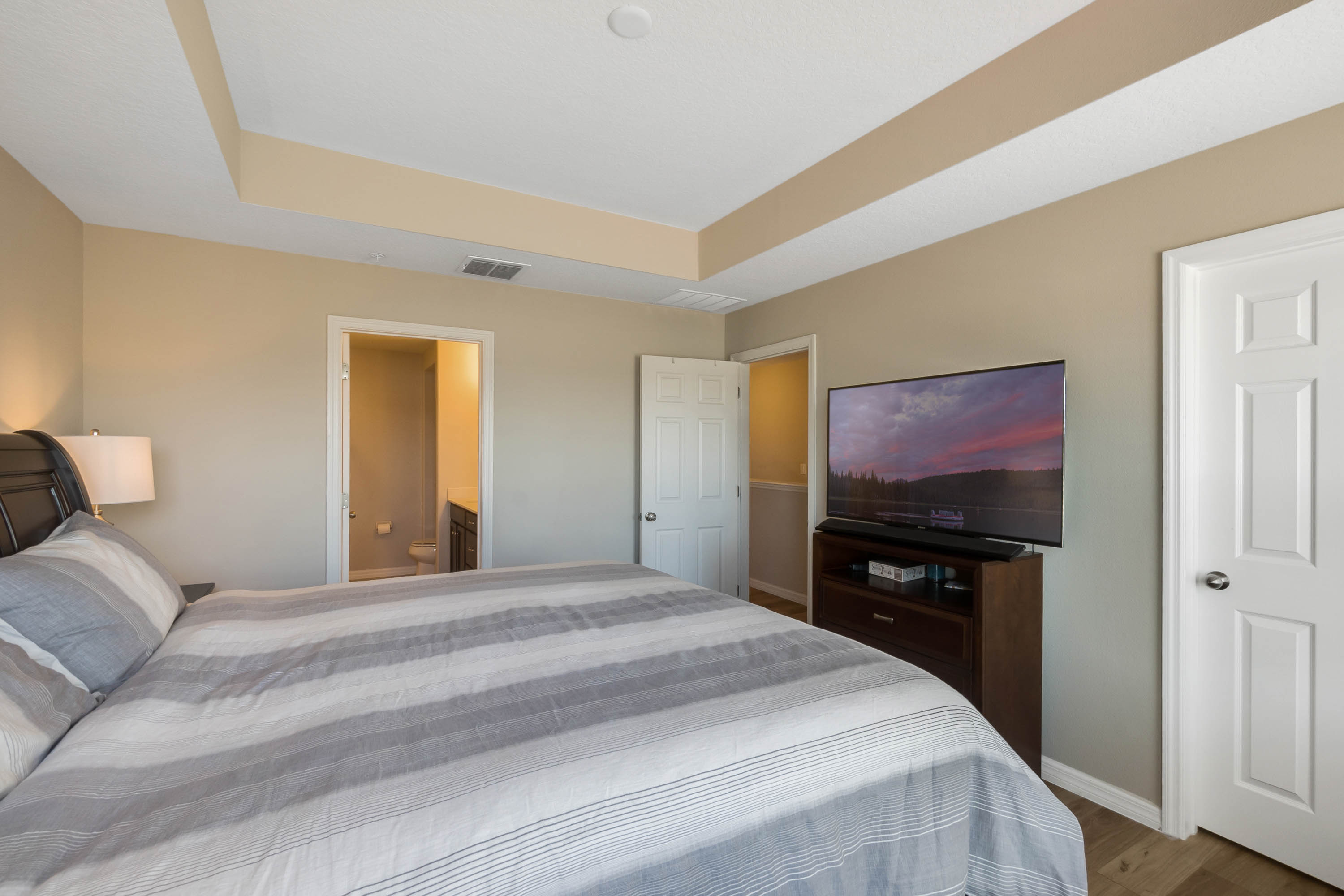 8025-cadman-street--orlando--fl-32832---05.jpg