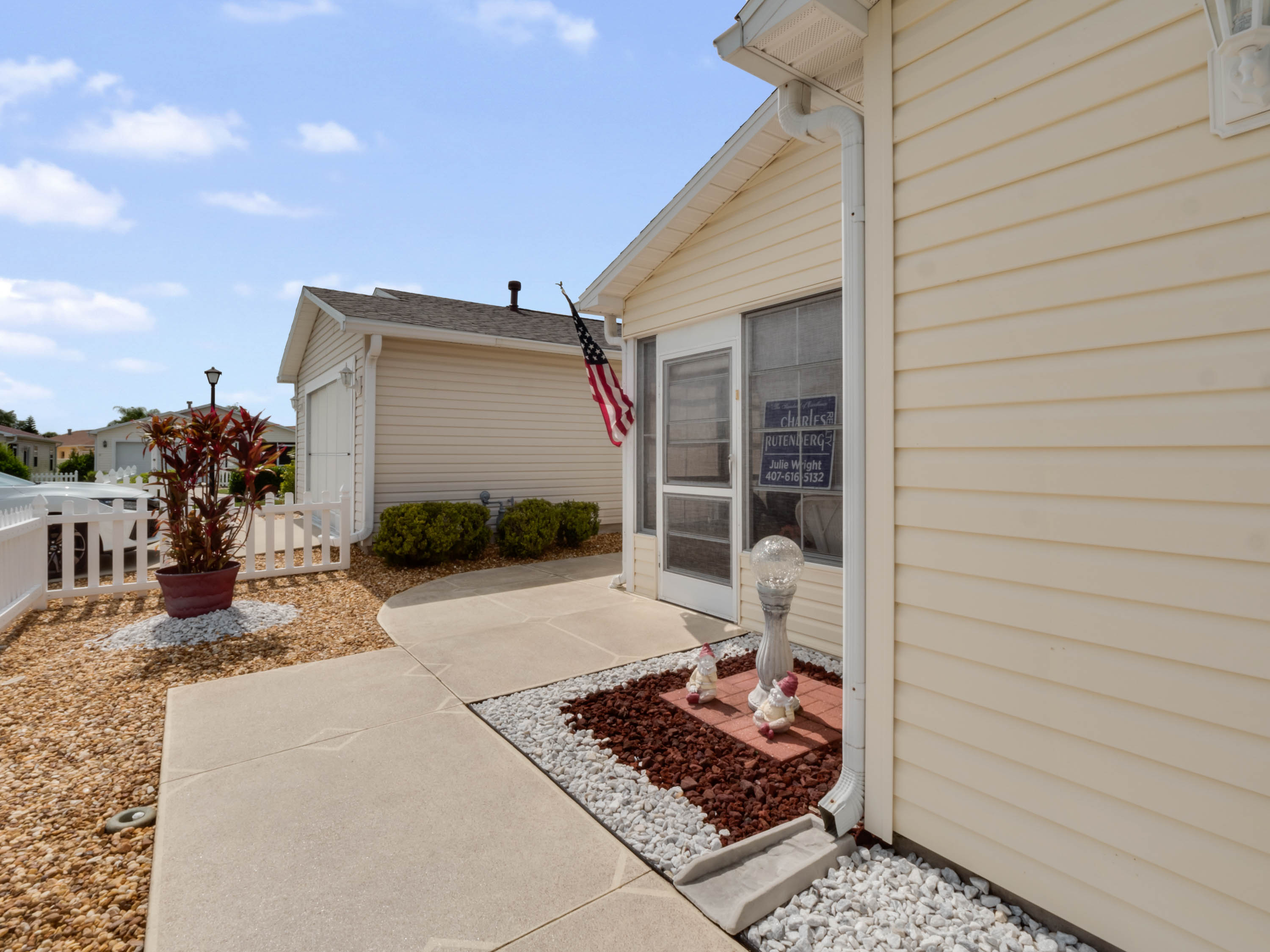 2829-burgos-drive--the-villages--fl-32162---05.jpg