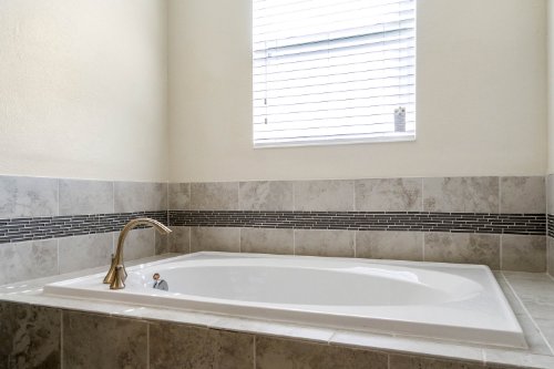1502-bunker-drive--davenport--fl-33896-extra---02.jpg