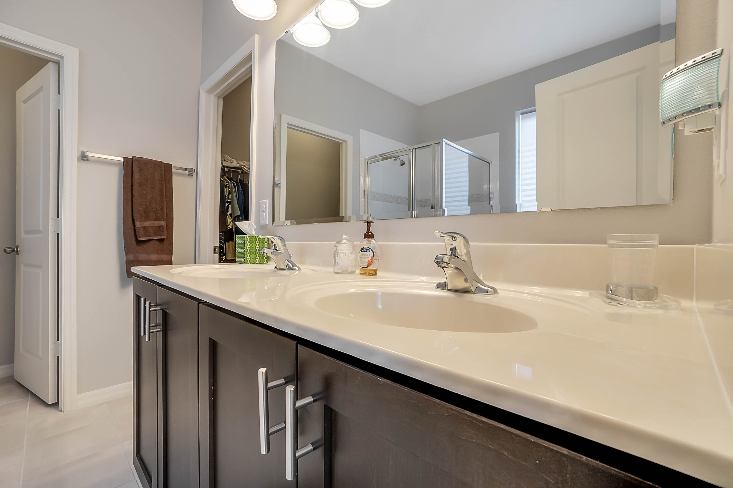 6607-merrick-landing-boulevard--windermere--fl-34786---bathroom---01.jpg