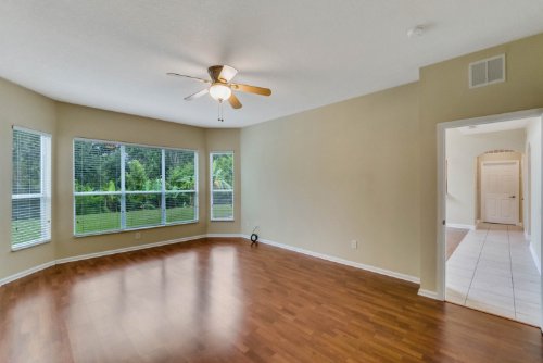 3181-hanging-moss-circle--kissimmee--fl-34741---04.jpg