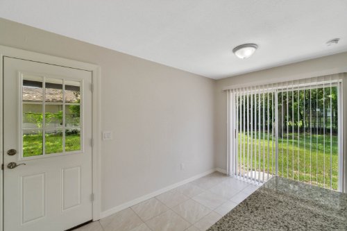 252-west-17th-street--apopka--fl-32703---16.jpg
