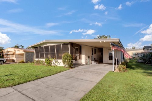 705-old-colony-road--leesburg--fl-34748---02.jpg