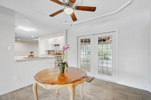 3121-crooked-oak-court--orlando--fl-32808---17.jpg