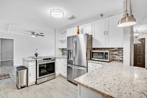 3121-crooked-oak-court--orlando--fl-32808---21.jpg