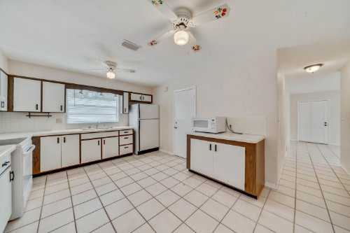 5585-lancewood-drive--port-orange--fl-32127---11.jpg