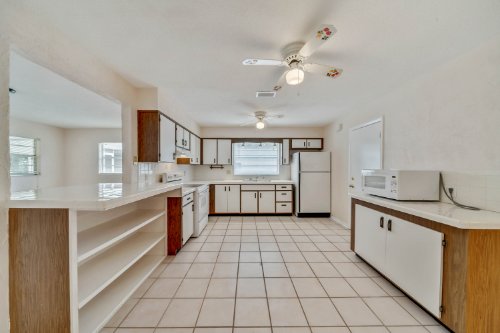 5585-lancewood-drive--port-orange--fl-32127---12.jpg