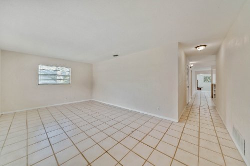 5585-lancewood-drive--port-orange--fl-32127---13.jpg