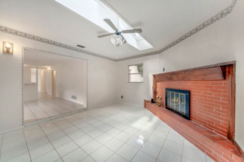 5585-lancewood-drive--port-orange--fl-32127---19.jpg