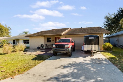 904-sunshine-way-southwest--winter-haven--fl-33880---01---reshoot.jpg