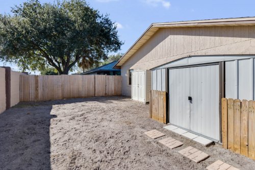904-sunshine-way-southwest--winter-haven--fl-33880---20---reshoot.jpg