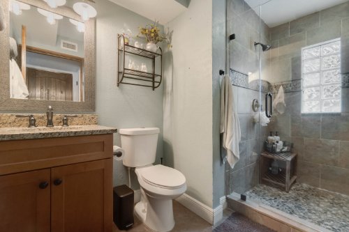 1127-morris-avenue--orlando--fl-32803---06.jpg