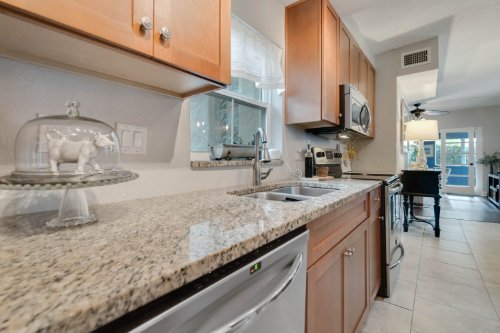 1127-morris-avenue--orlando--fl-32803---16.jpg