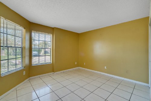 11129-hambley-avenue--orlando--fl-32837---06.jpg