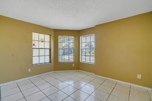 11129-hambley-avenue--orlando--fl-32837---07.jpg