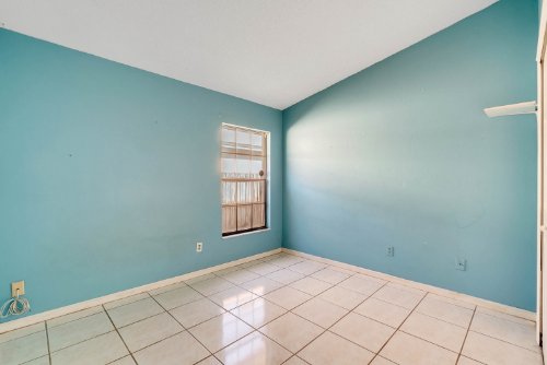 11129-hambley-avenue--orlando--fl-32837---09.jpg